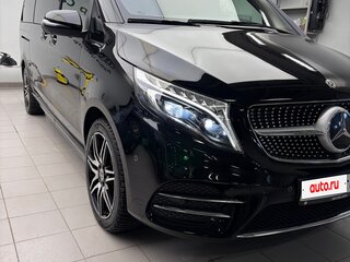 2022 Mercedes-Benz V-Класс Extra Long 300 d экстра длинный III (W447) Рестайлинг, чёрный, 8990000 рублей, вид 4