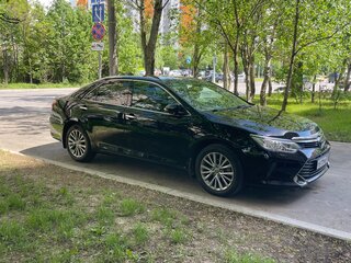 2016 Toyota Camry VII (XV50) Рестайлинг, чёрный, 2290000 рублей, вид 2