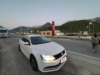 2015 Volkswagen Jetta VI Рестайлинг, белый, 1100000 рублей, вид 1