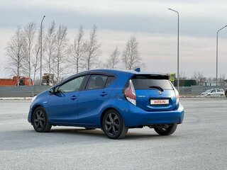 2016 Toyota Aqua I Рестайлинг, синий, 1280000 рублей, вид 4