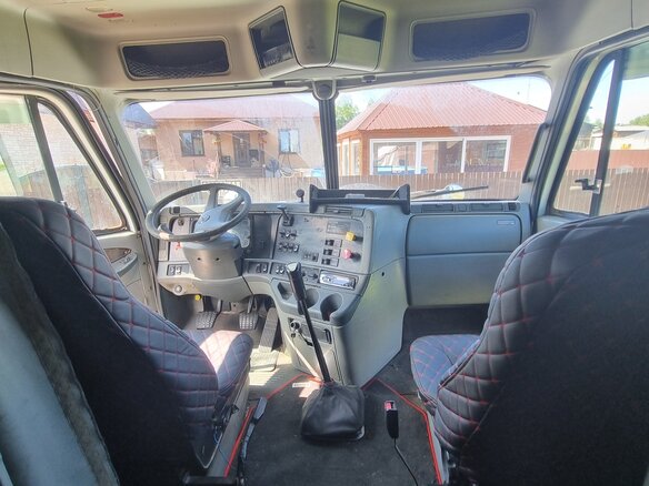 2003 Freightliner Columbia, белый, 1900000 рублей - вид 6