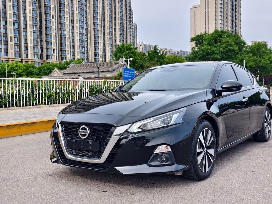 Открыть фотографии: Nissan Altima VI (L34)