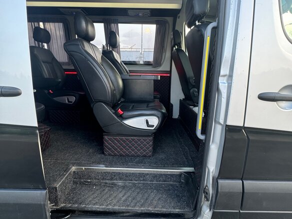 2016 Mercedes-Benz Sprinter, серебристый, 4500000 рублей - вид 15