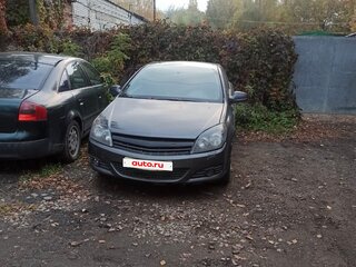 2010 Opel Astra GTC H Рестайлинг, серый, 400000 рублей, вид 1