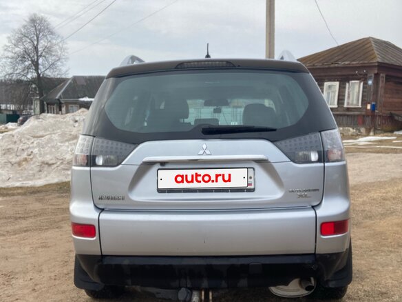 2008 Mitsubishi Outlander II, серебристый, 870000 рублей - вид 3