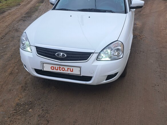 2012 Lada (ВАЗ) Priora I, белый, 480000 рублей - вид 2