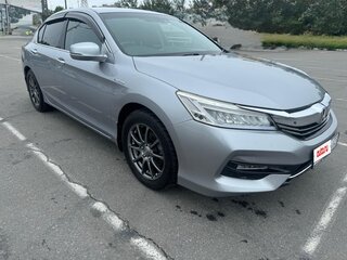 2016 Honda Accord IX, серебристый, 2500000 рублей, вид 3