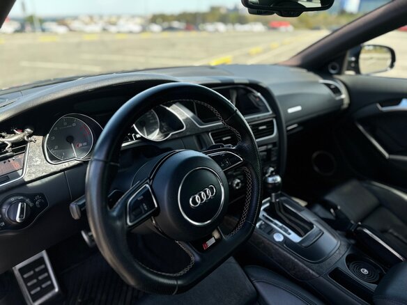 2010 Audi A5 I (8T), белый, 1500000 рублей - вид 3