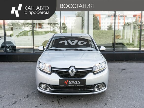 2015 Renault Logan II, серебристый - вид 1
