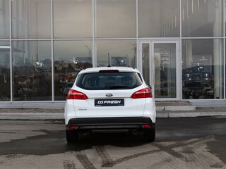 2018 Ford Focus III Рестайлинг, белый, 920000 рублей, вид 4