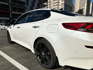 2019 Kia Optima IV Рестайлинг, белый, 2350000 рублей, вид 5