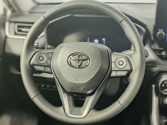 2025 Toyota RAV4 V (XA50), белый - вид 14