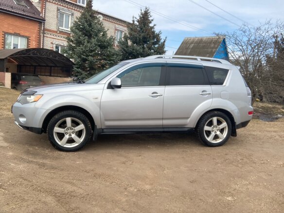 2008 Mitsubishi Outlander II, серебристый, 870000 рублей - вид 4