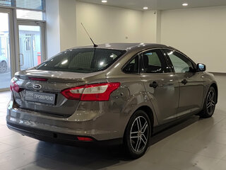 2013 Ford Focus III, коричневый, 565000 рублей, вид 5