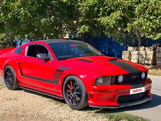 2004 Ford Mustang V, красный, 2500000 рублей, вид 1