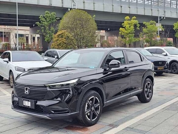 2023 Honda Vezel II, чёрный, 1790000 рублей