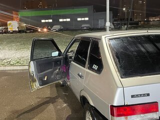 2001 Lada (ВАЗ) 21093i, серебристый, 170000 рублей, вид 4
