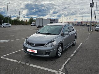 2011 Nissan Tiida I Рестайлинг, серый, 650000 рублей, вид 1