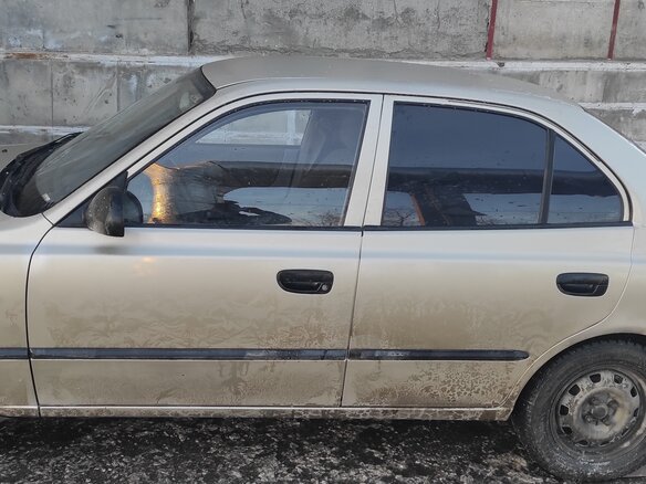 2005 Hyundai Accent ТагАЗ II, бежевый, 350000 рублей - вид 3