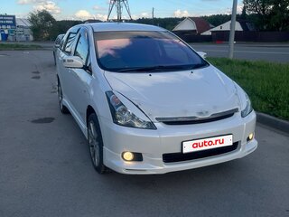 2004 Toyota Wish I, белый, 810000 рублей, вид 3