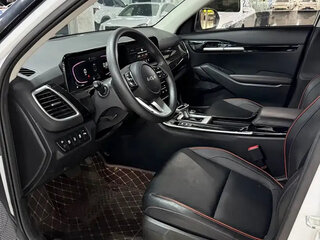 2023 Kia Seltos I Рестайлинг, белый, 1939000 рублей, вид 5