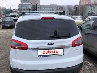 2014 Ford S-MAX I Рестайлинг, белый, 1240000 рублей, вид 4