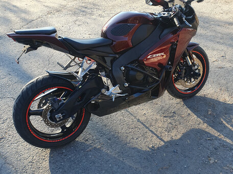 2009 Honda CBR 1000 RR/RA Fireblade, красный, 880000 рублей, вид 3