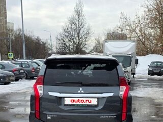 2018 Mitsubishi Pajero Sport III, серый, 2600000 рублей, вид 3