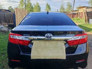 2012 Toyota Camry VII (XV50), чёрный, 1750000 рублей, вид 3