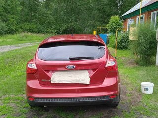 2011 Ford Focus III, пурпурный, 530000 рублей, вид 5