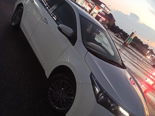 2013 Toyota Corolla XI (E160, E170, E180), белый, 1350000 рублей, вид 5