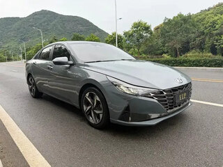 2022 Hyundai Elantra VII (CN7), серебристый, 1570000 рублей, вид 3