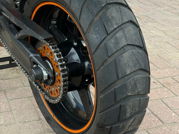 2010 KTM 990 SM, чёрный, 520000 рублей - вид 3