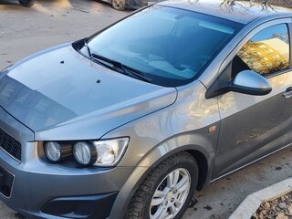 2013 Chevrolet Aveo II, серый, 741000 рублей, вид 1