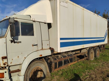2006 КамАЗ 65117, белый, 1300000 рублей, вид 3
