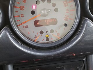 2003 Mini Hatch Cooper I (R50), жёлтый, 1000000 рублей, вид 3
