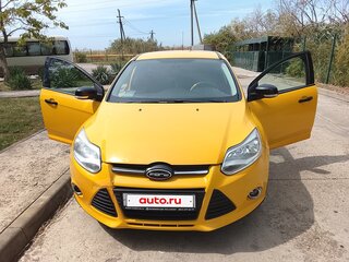 2012 Ford Focus III, жёлтый, 850000 рублей, вид 3