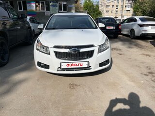 2012 Chevrolet Cruze I, белый, 700000 рублей, вид 1