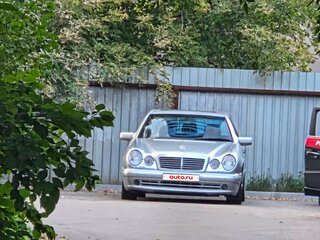 1997 Mercedes-Benz E-Класс AMG 50 AMG II (W210, S210), серебристый, 1200000 рублей, вид 2