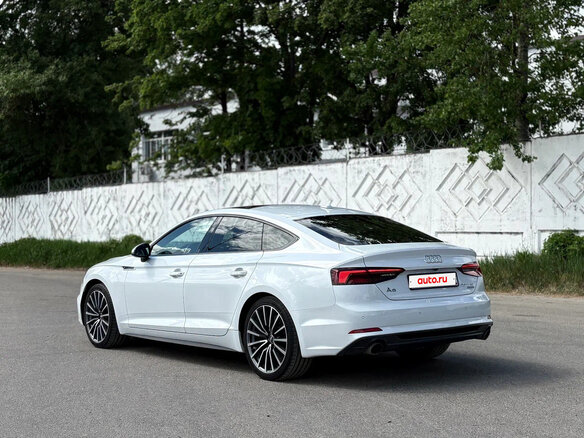 2019 Audi A5 II (F5), белый, 3300000 рублей - вид 5