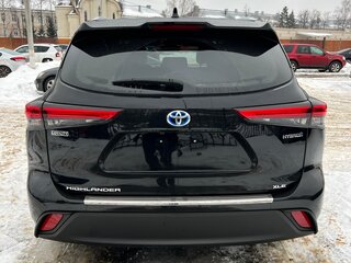 2021 Toyota Highlander IV (XU70), чёрный, 4700000 рублей, вид 3
