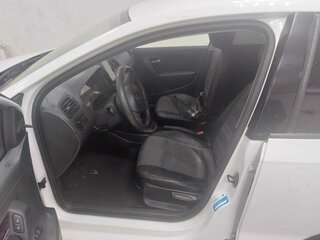 2019 Volkswagen Polo V Рестайлинг, белый, 600000 рублей, вид 5
