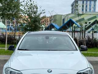 2012 BMW 5 серии 530d xDrive VI (F10/F11/F07), белый, 1700000 рублей, вид 5