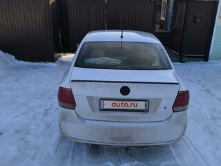 2014 Volkswagen Polo V, белый, 750000 рублей, вид 4