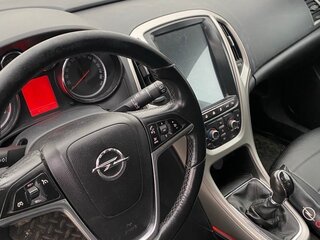 2011 Opel Astra J, белый, 400000 рублей, вид 5