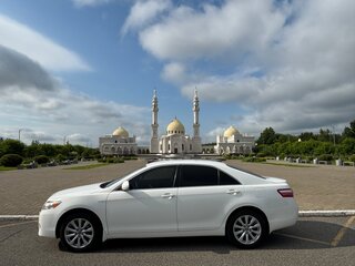 2010 Toyota Camry VI (XV40) Рестайлинг, белый, 1590000 рублей, вид 1