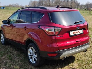 2018 Ford Escape III Рестайлинг, красный, 1590000 рублей, вид 5