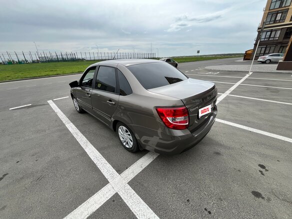 2021 Lada (ВАЗ) Granta I Рестайлинг, коричневый, 920000 рублей - вид 4
