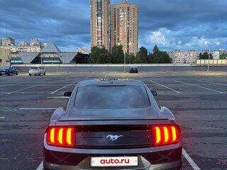 2018 Ford Mustang VI Рестайлинг, серый, 3200000 рублей, вид 5