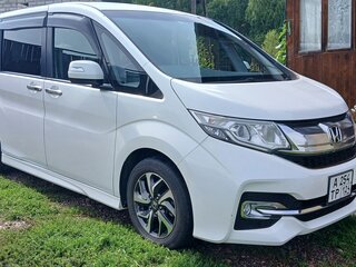 2015 Honda Stepwgn Spada V, белый, 1950000 рублей, вид 4